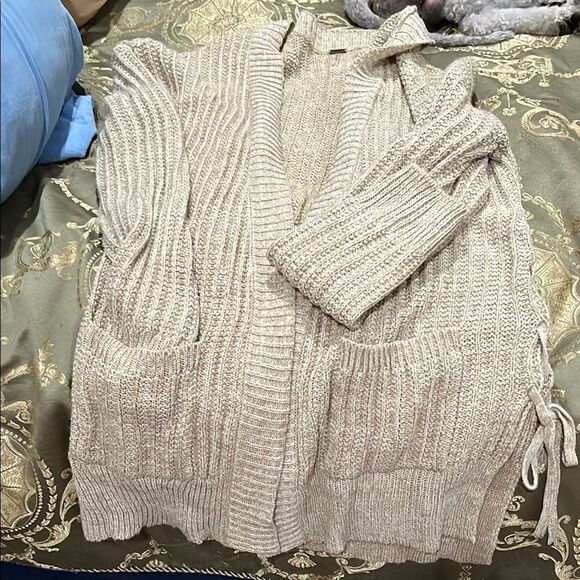 Poof! Sweaters - Cozy Cream Sweater